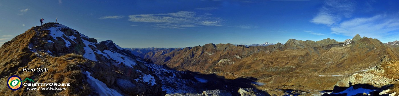 63 Dal Madonnino verso la conca del Calvi in Val Brembana.jpg